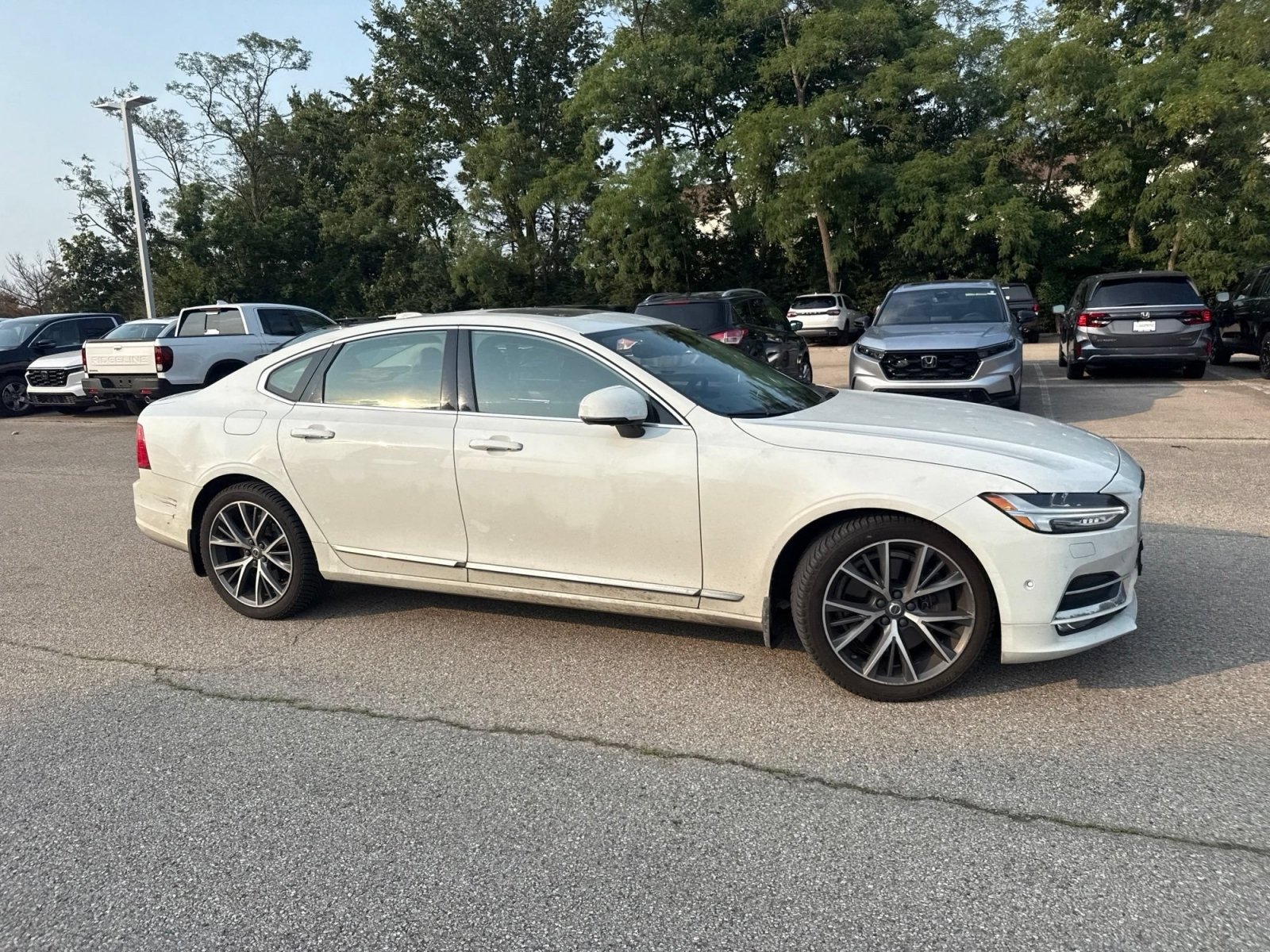 Used 2017 Volvo S90 T6 Inscription w/ Vision Package AWD/4WD image 30