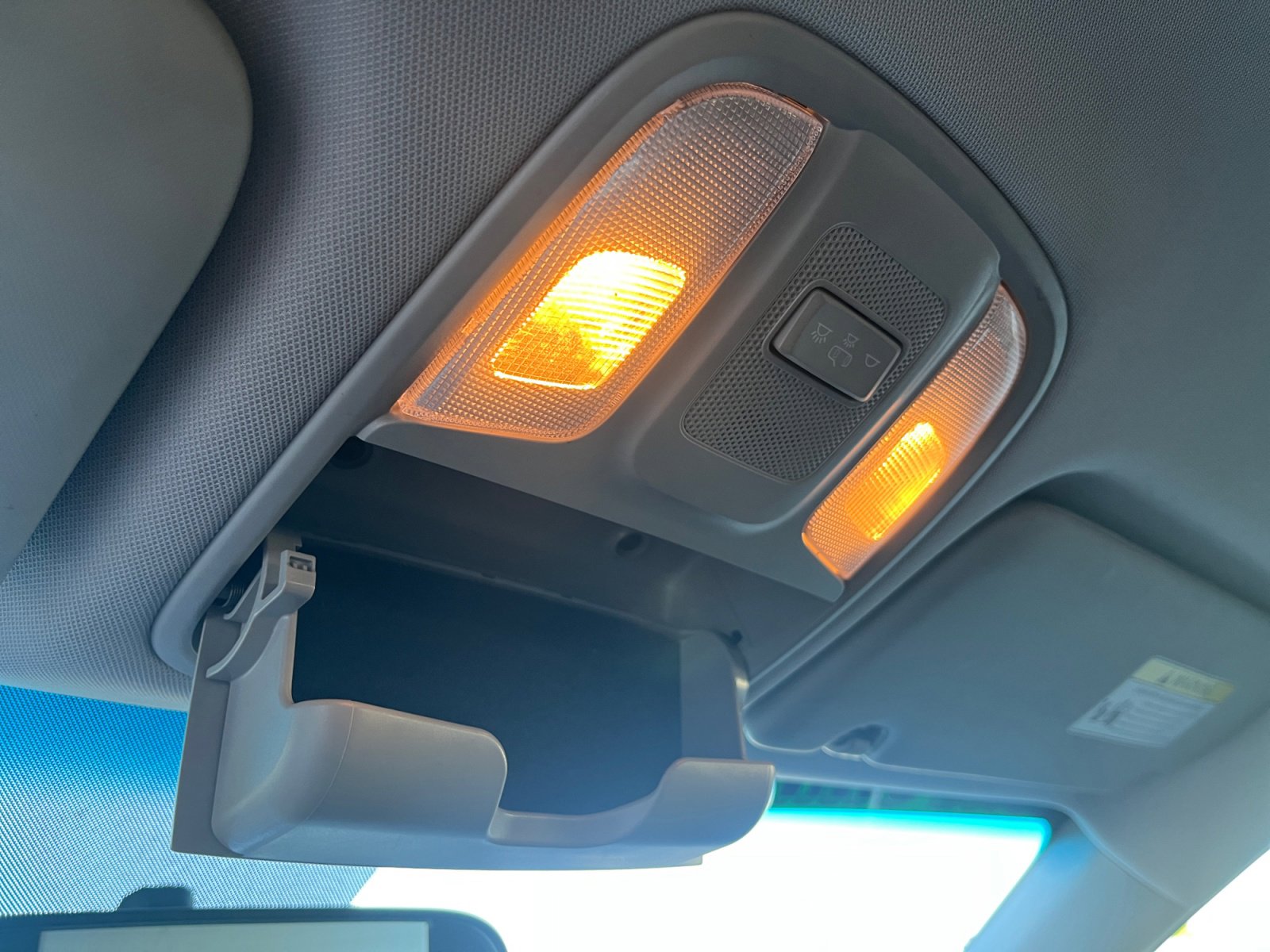 Used 2018 Kia Sportage LX image 33