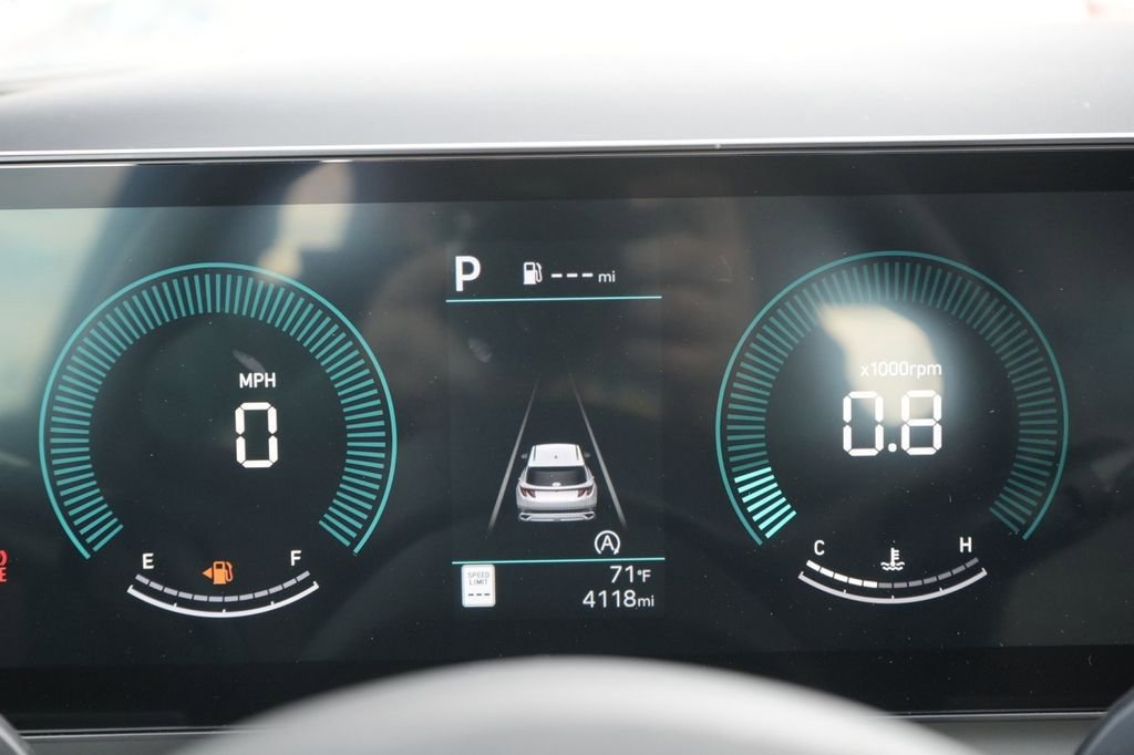 Certified 2026 Hyundai Tucson SE FWD image 27