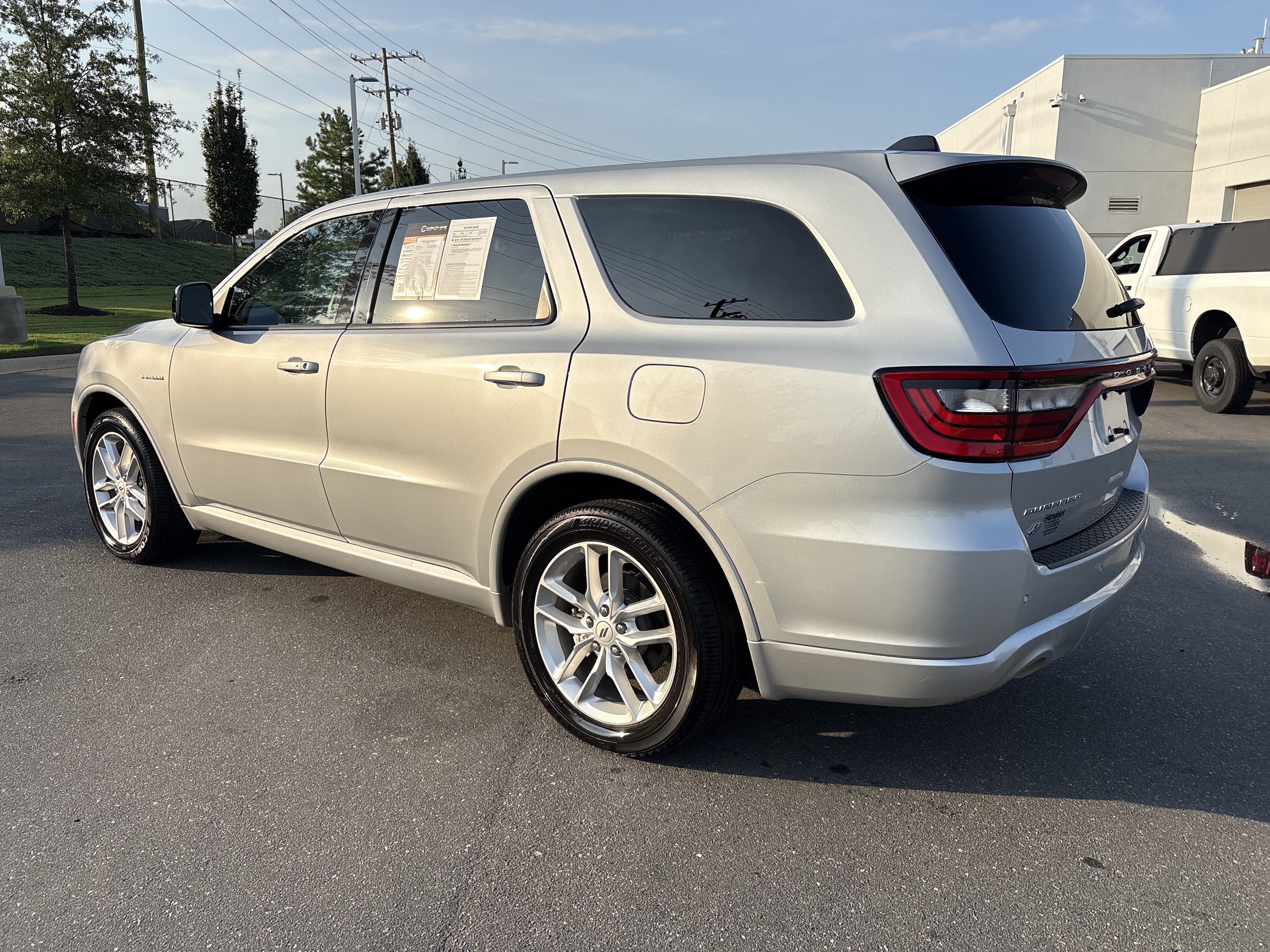 Used 2025 Dodge Durango R/T AWD/4WD image 7