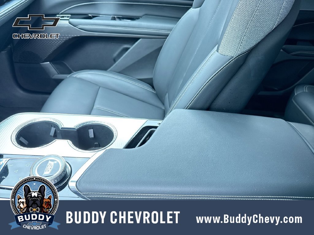 Used 2024 Cadillac Lyriq Tech RWD image 24