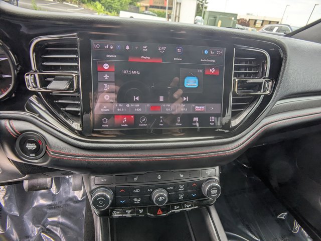 Used 2025 Dodge Durango GT AWD/4WD image 13