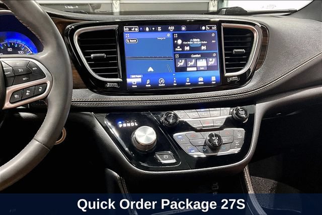 Used 2022 Chrysler Pacifica Pinnacle AWD/4WD image 12