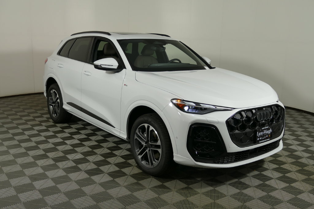 New 2026 Audi Q5 2.0T