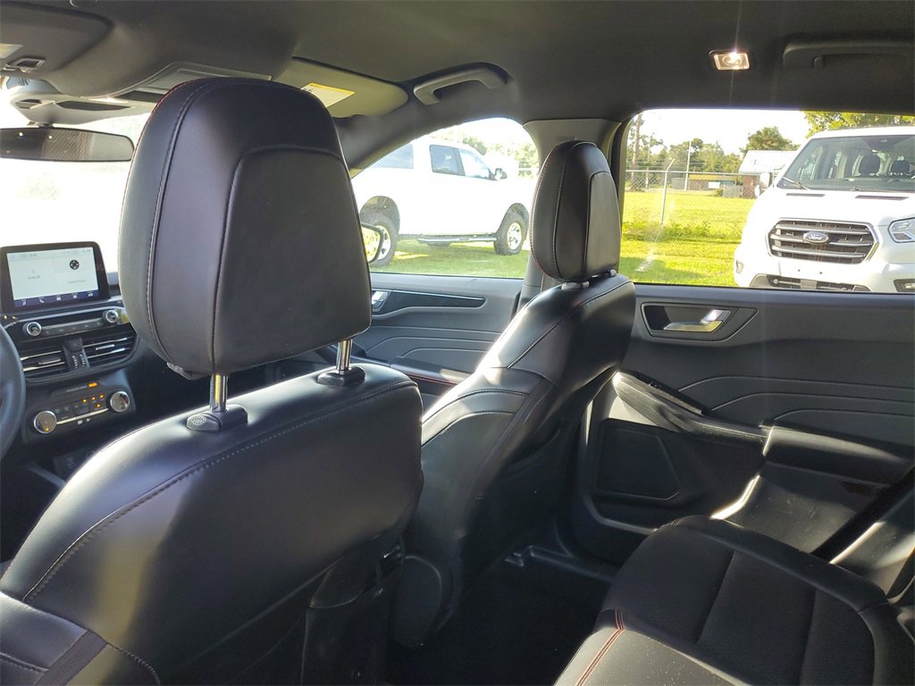 Used 2023 Ford Escape ST-Line image 28