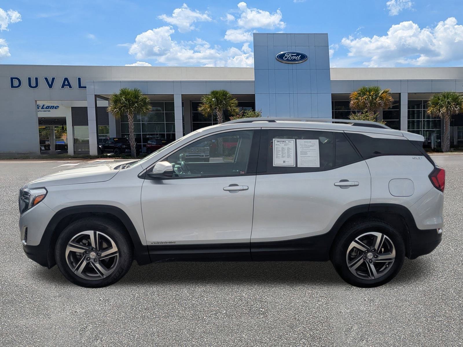 Used 2021 GMC Terrain SLT image 7