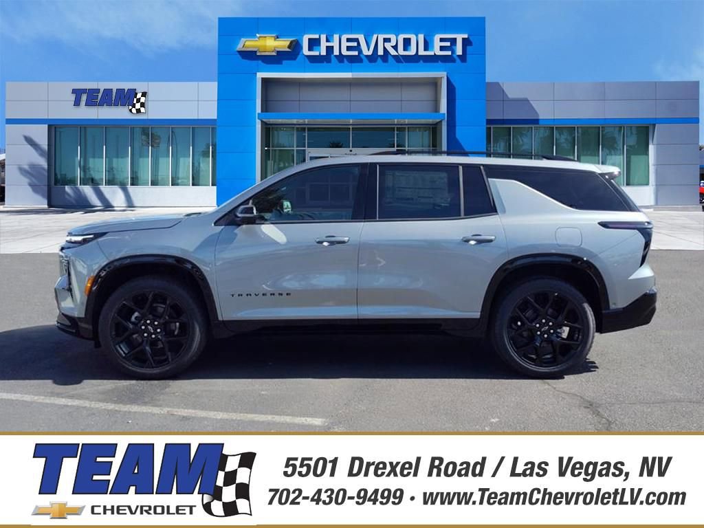 New 2026 Chevrolet Traverse RS w/ LPO, Floor Liner Package image 1