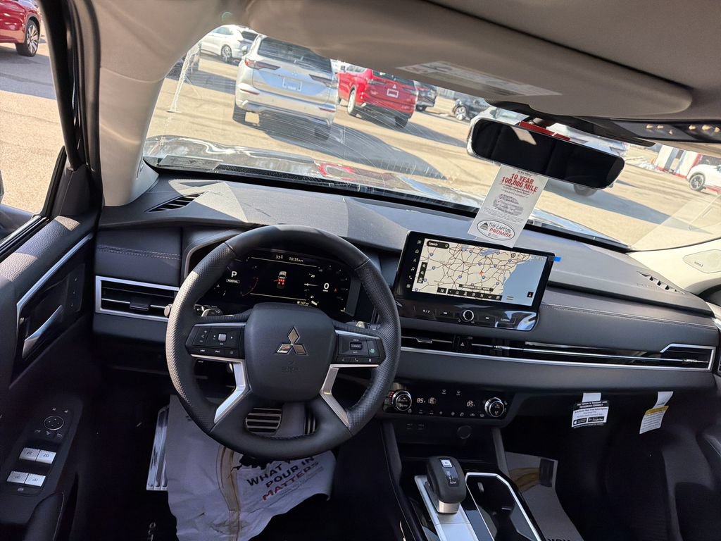 New 2026 Mitsubishi Outlander SEL AWD/4WD image 13