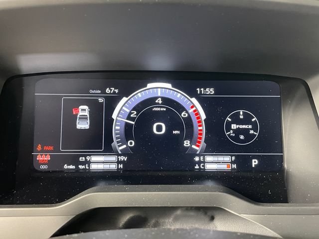 New 2026 Toyota Tundra Platinum AWD/4WD image 3
