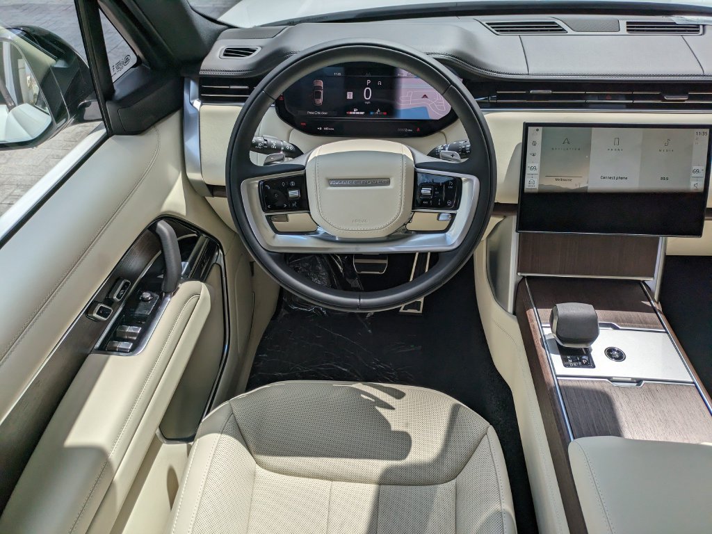 New 2026 Land Rover Range Rover SE AWD/4WD image 14