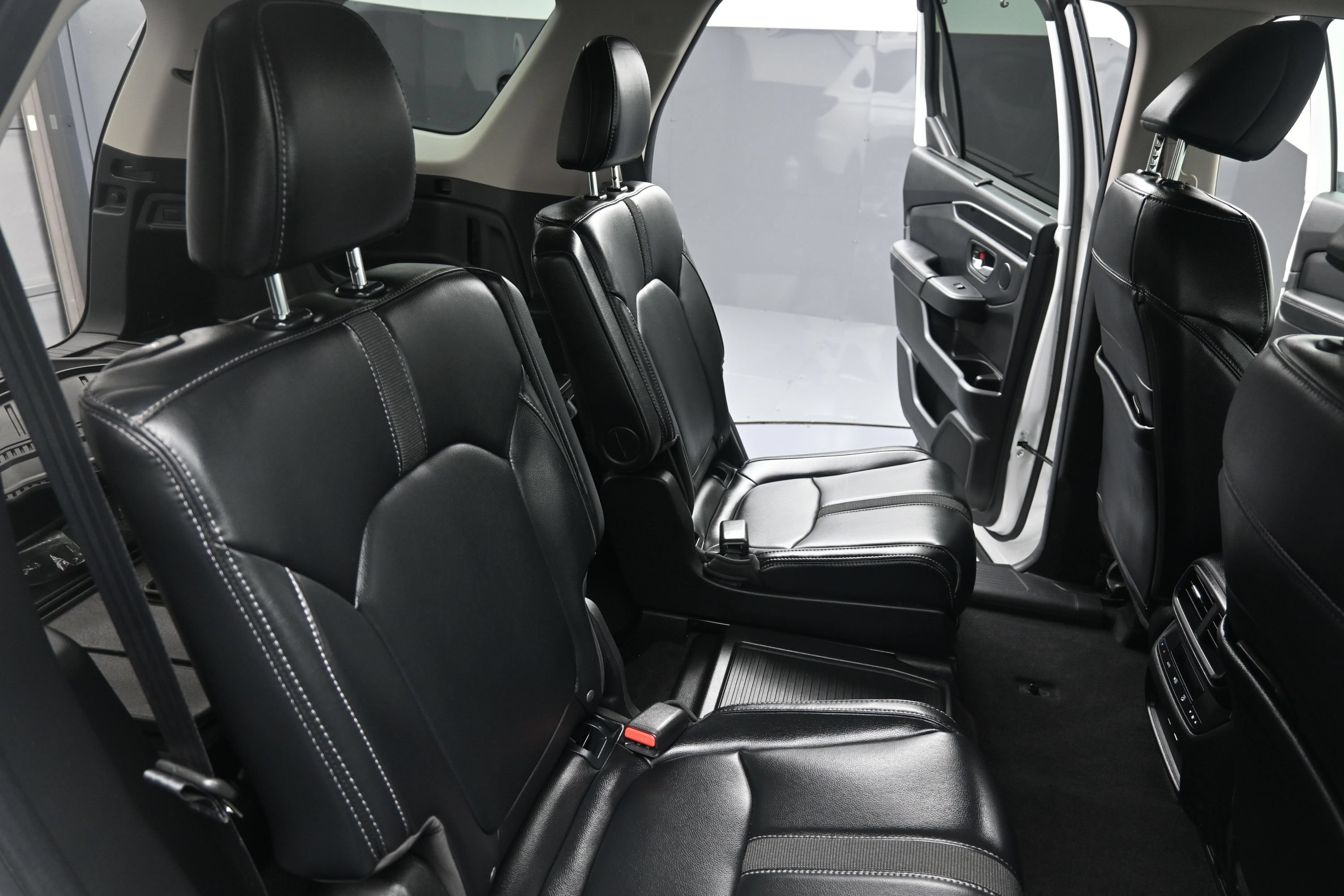 Used 2023 Honda Pilot EX-L image 29