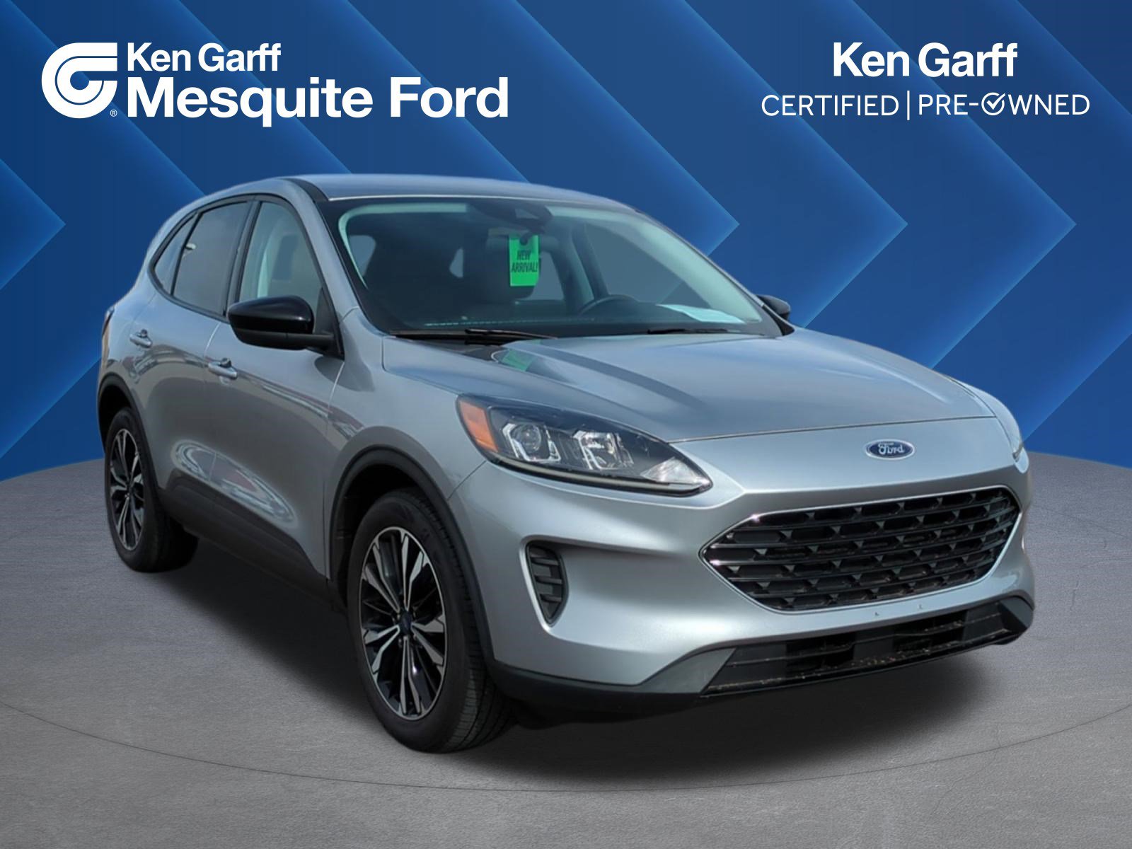 Used 2022 Ford Escape SE w/ SE Sport Appearance Package