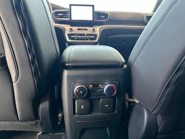 Used 2022 Ford Explorer XLT w/ Equipment Group 202A image 20