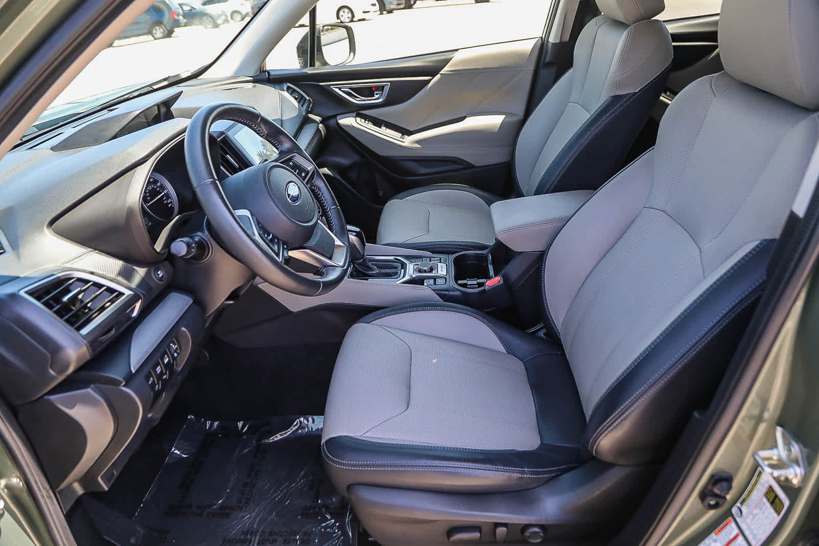 Used 2020 Subaru Forester Limited AWD/4WD image 17