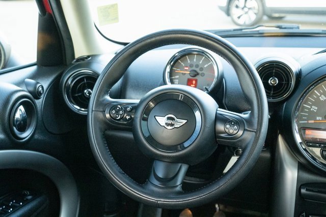 Used 2015 MINI Cooper Countryman image 32