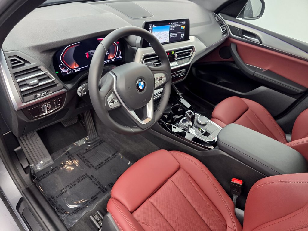 Used 2024 BMW X3 sDrive30i w/ Convenience Package RWD image 10