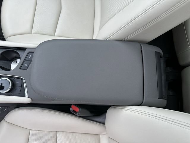 Certified 2023 Cadillac XT5 Premium Luxury w/ LPO, Floor Liner Package image 26