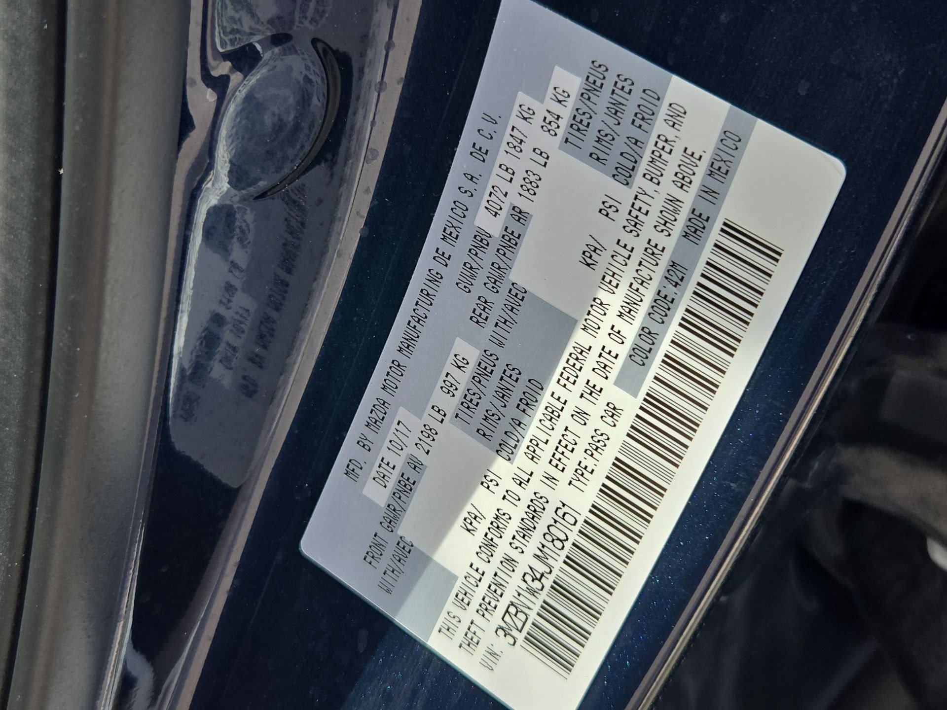 Used 2018 MAZDA MAZDA3 Grand Touring FWD image 35