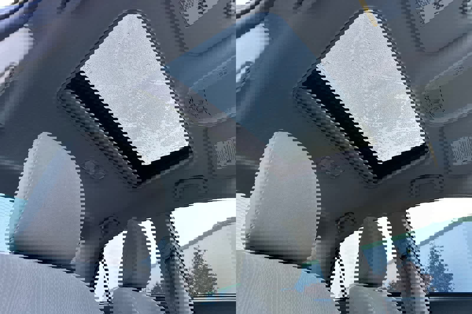 Used 2011 Toyota Corolla LE w/ Premium Pkg image 16