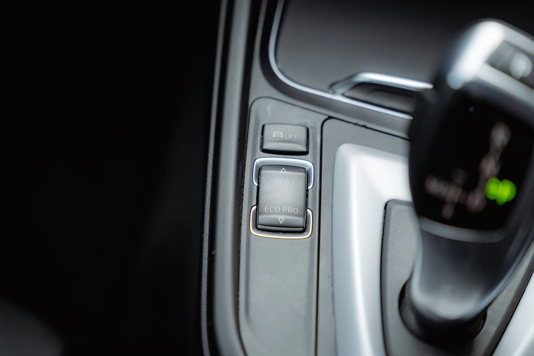 Used 2018 BMW 330e 330e iPerformance Sedan 4D image 35