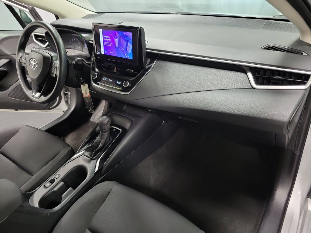 Used 2024 Toyota Corolla LE FWD image 32