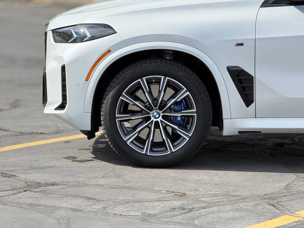 Used 2026 BMW X5 M60i image 8