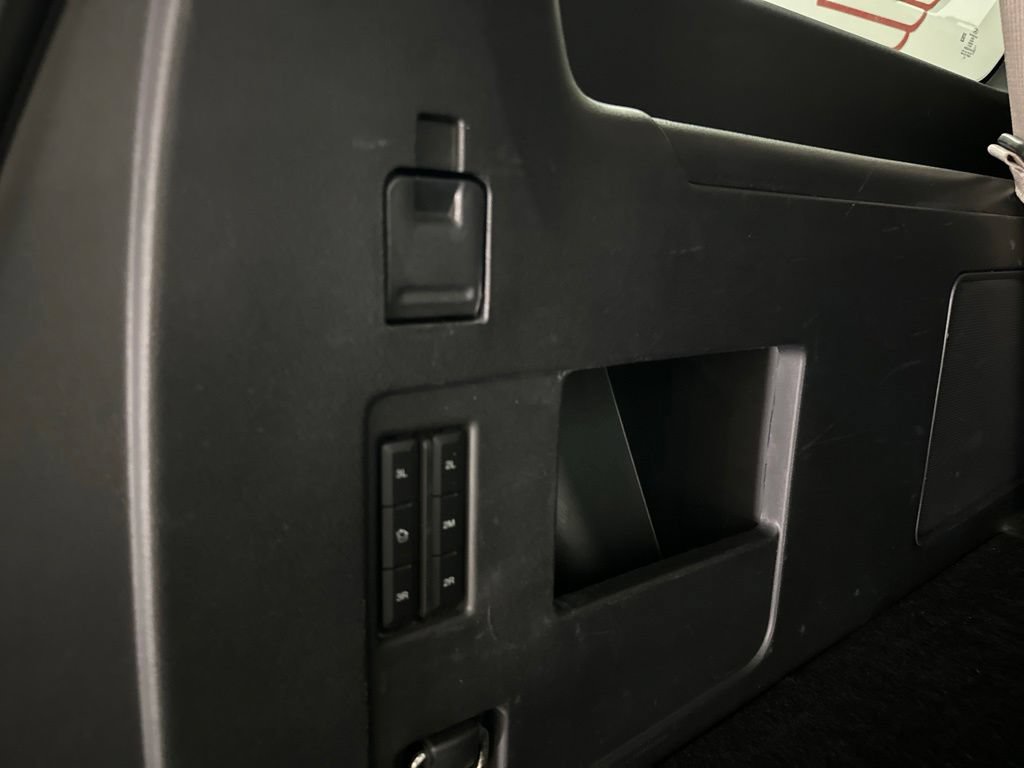 Used 2024 Ford Expedition Max Limited AWD/4WD image 27