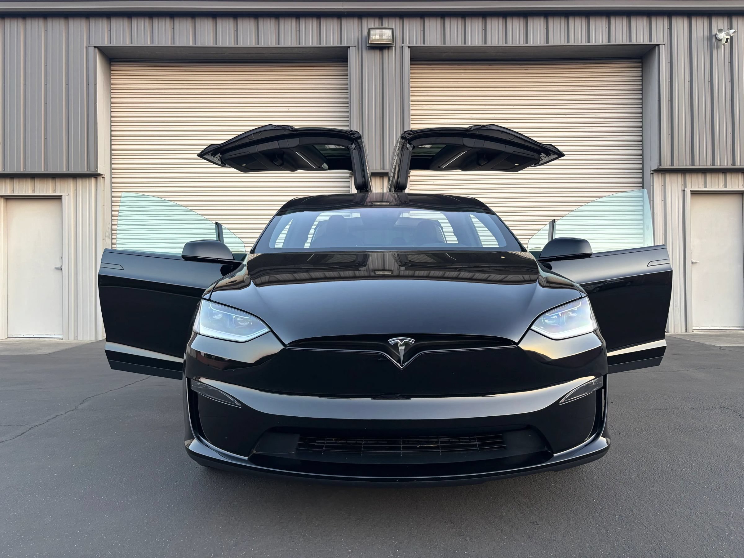 Used 2025 Tesla Model X AWD/4WD image 6