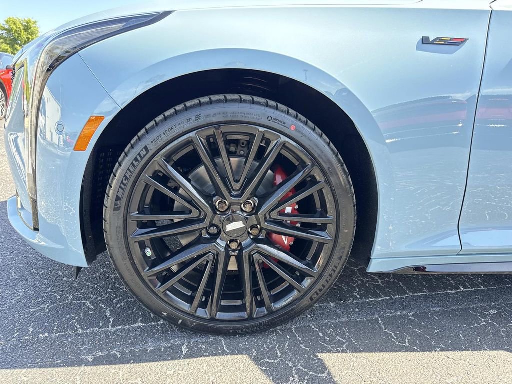 New 2026 Cadillac CT5 V w/ LPO, ONYX Package AWD/4WD image 10
