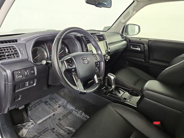 Used 2024 Toyota 4Runner TRD Off-Road Premium AWD/4WD image 14