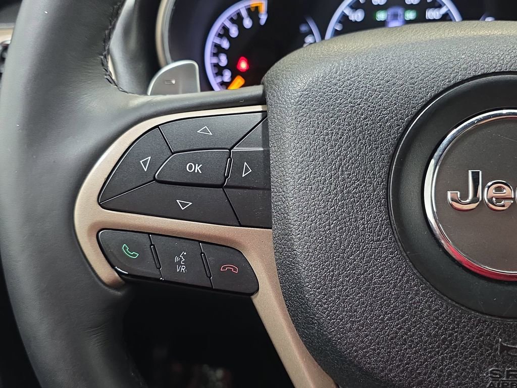 Used 2014 Jeep Grand Cherokee Limited AWD/4WD image 16