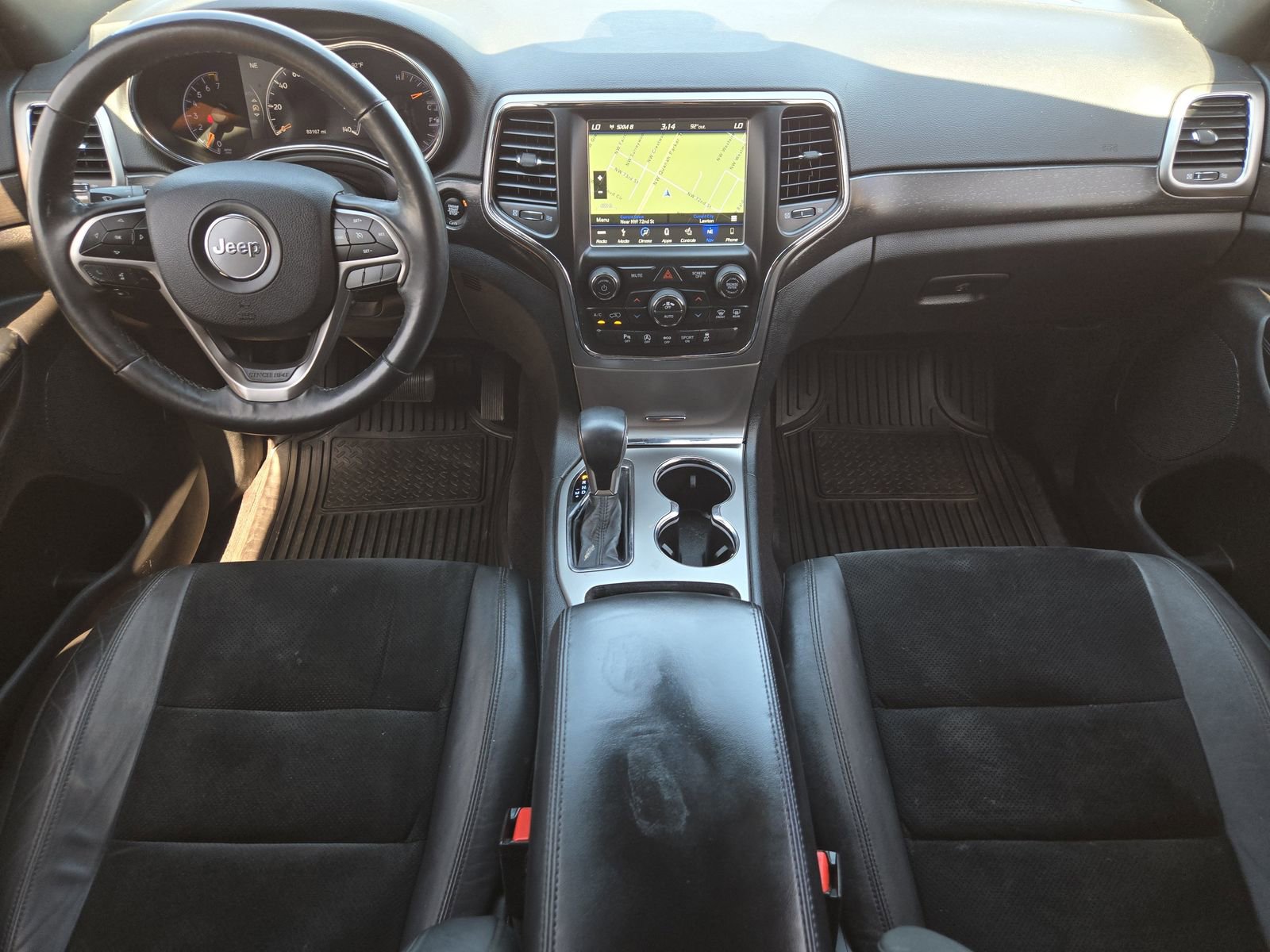 Used 2018 Jeep Grand Cherokee Altitude RWD image 28