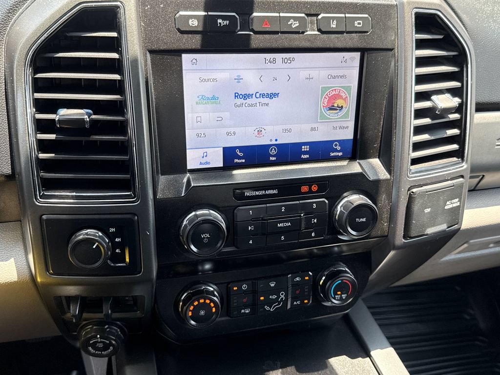 Used 2020 Ford F350 XLT w/ XLT Premium Package AWD/4WD image 25