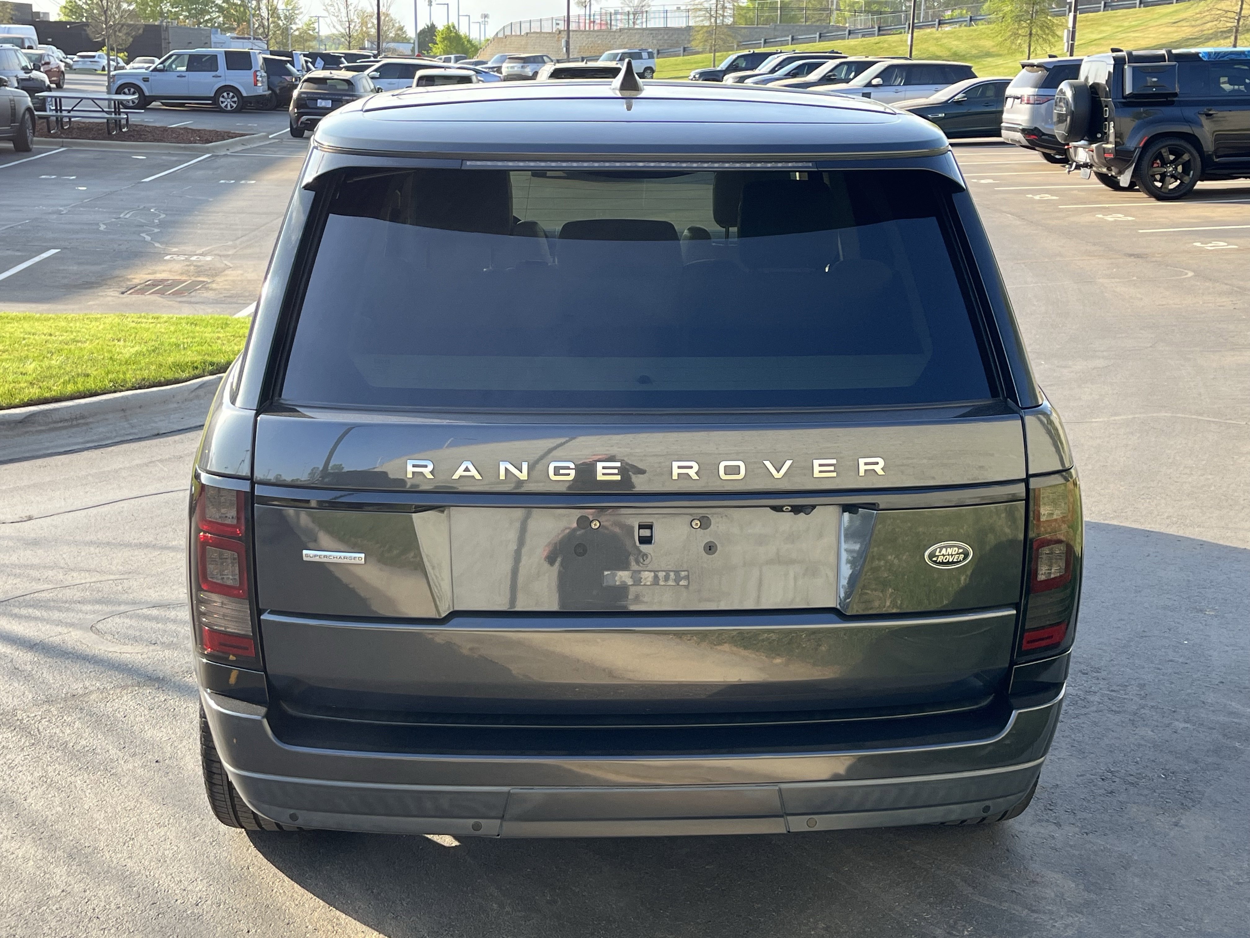 Used 2017 Land Rover Range Rover Supercharged image 35