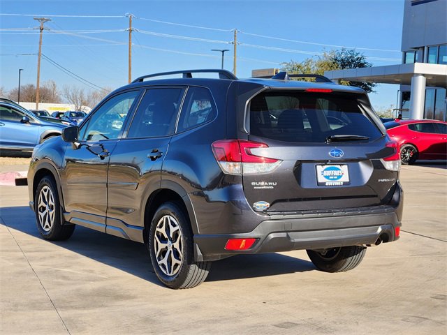 Used 2019 Subaru Forester Premium image 5
