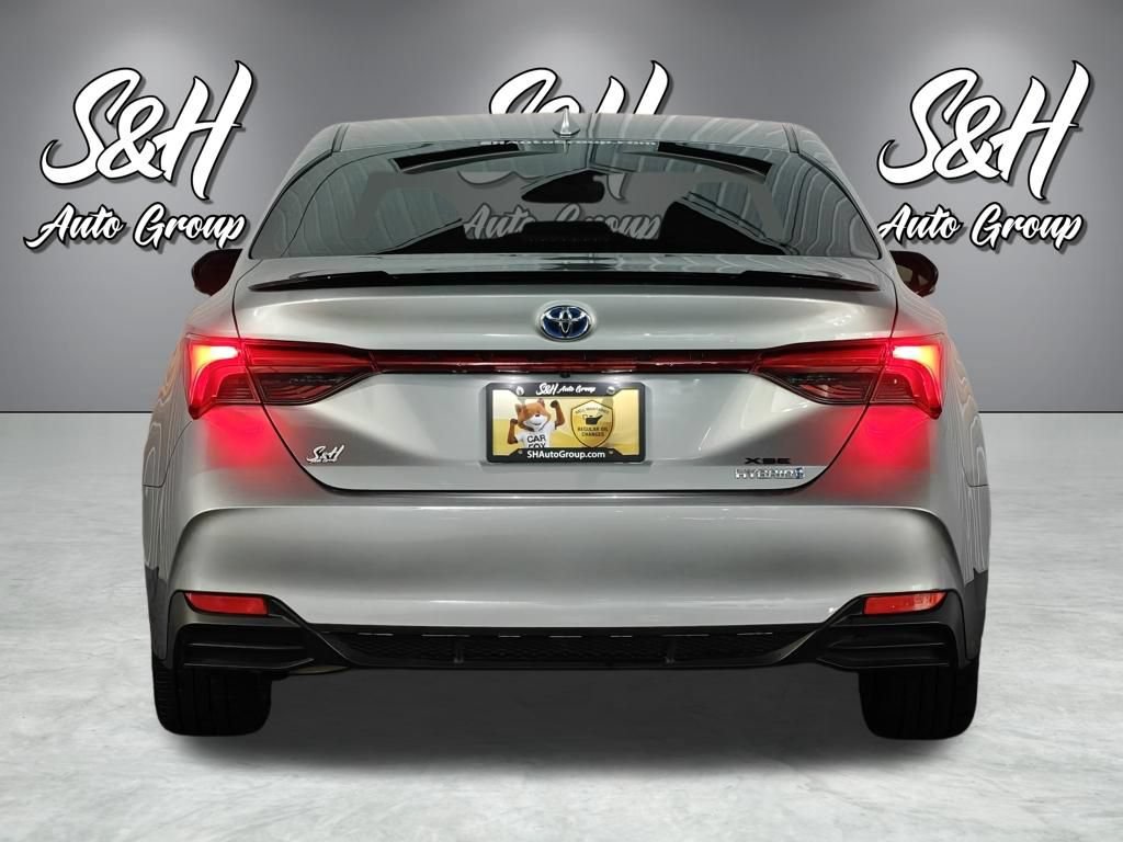 Used 2021 Toyota Avalon XSE w/ Carpet Mat Package (TMS) FWD image 23