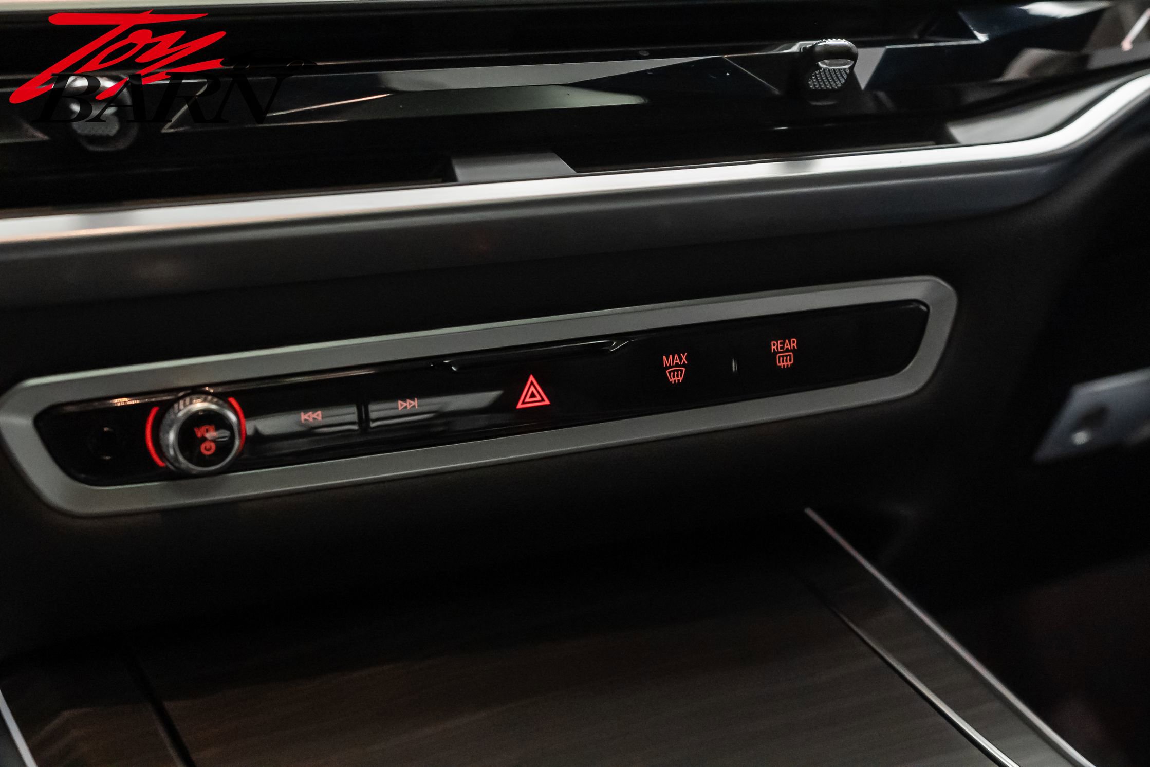 Used 2024 BMW X7 M60i image 42