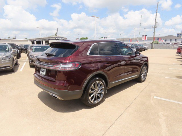 Used 2022 Lincoln Nautilus Reserve FWD image 9