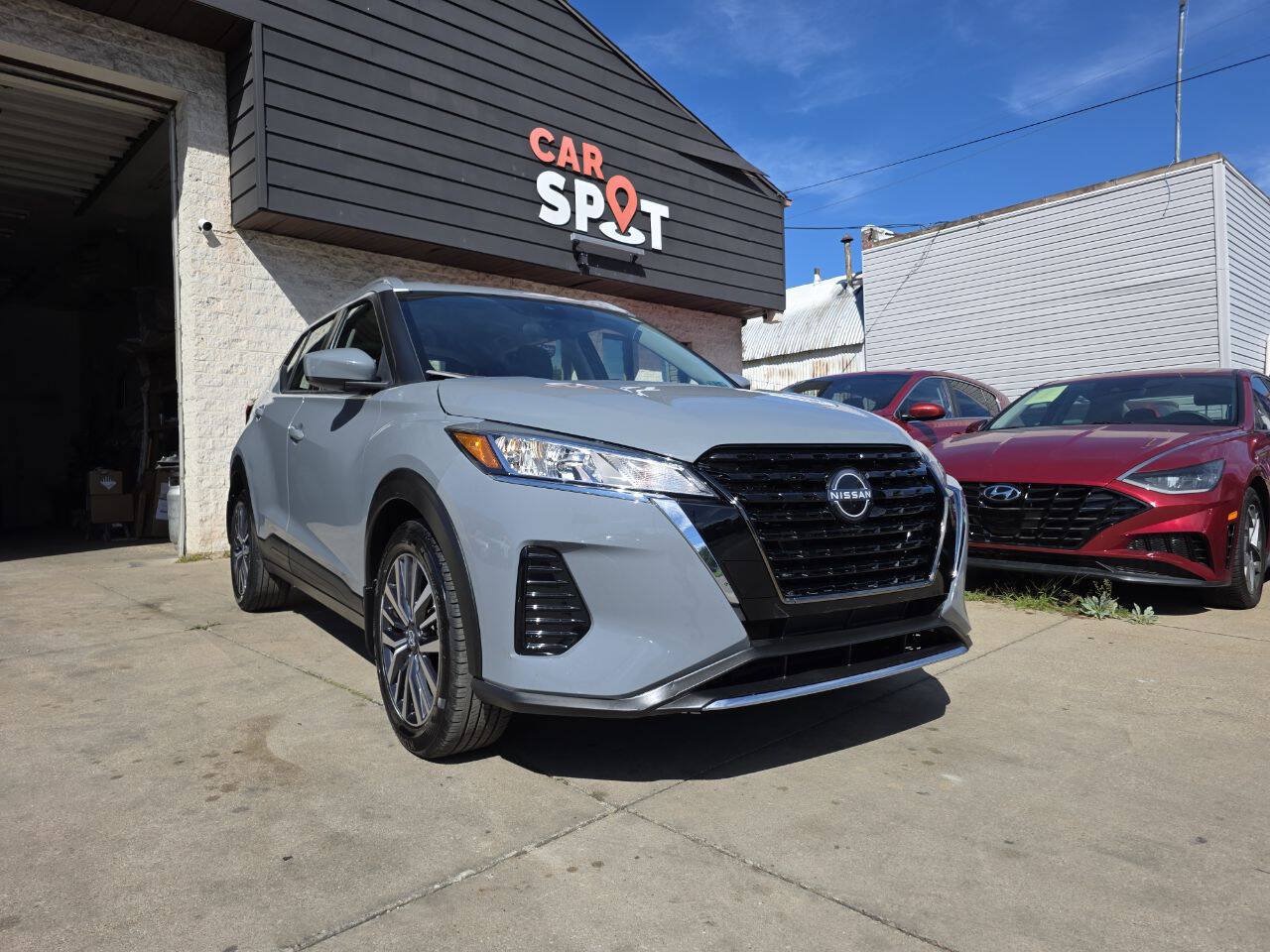 Used 2023 Nissan Kicks SV