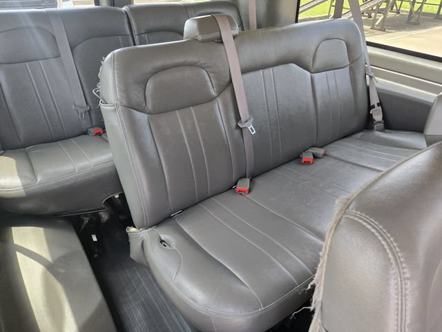 Used 2024 Chevrolet Express 3500 LS RWD image 29