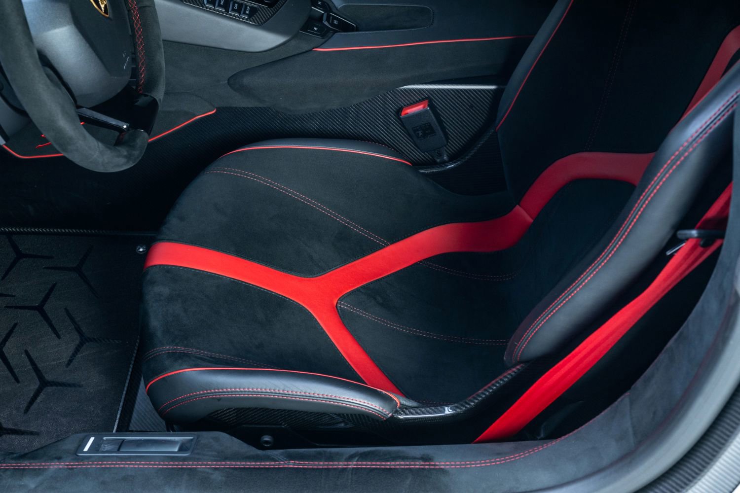 Used 2016 Lamborghini Aventador LP 750-4 Superveloce image 75