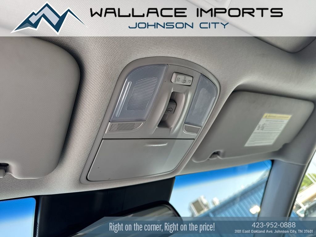 Used 2022 Hyundai Kona SEL w/ Convenience Package AWD/4WD image 16