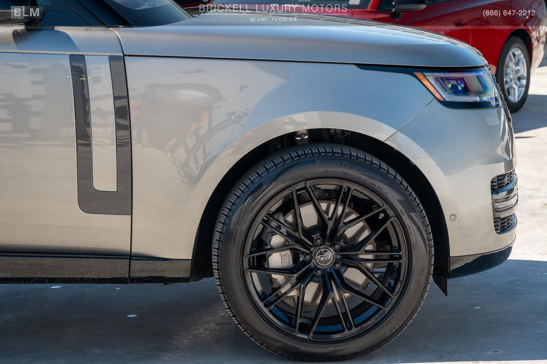 Used 2023 Land Rover Range Rover SE image 47