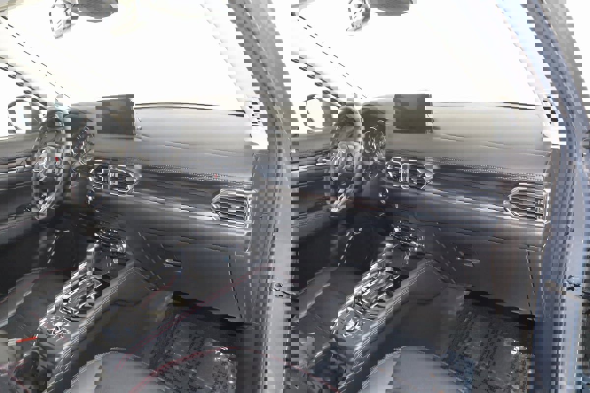 Used 2025 MAZDA CX-5 Carbon Edition image 42