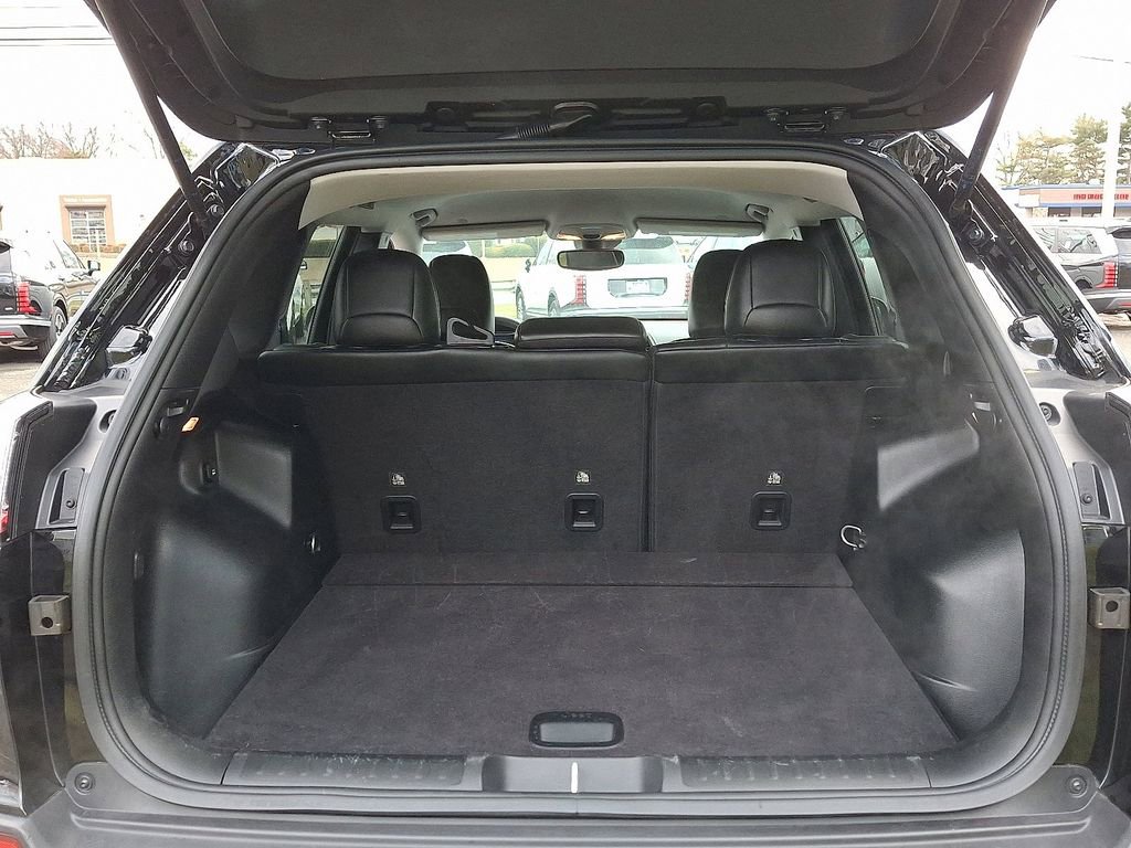 Used 2022 Jeep Cherokee Trailhawk image 30