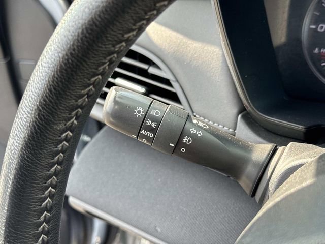 Used 2024 Subaru Outback Premium image 24