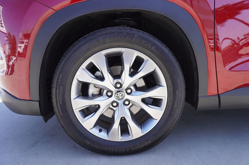 Certified 2024 Toyota Grand Highlander FWD image 23