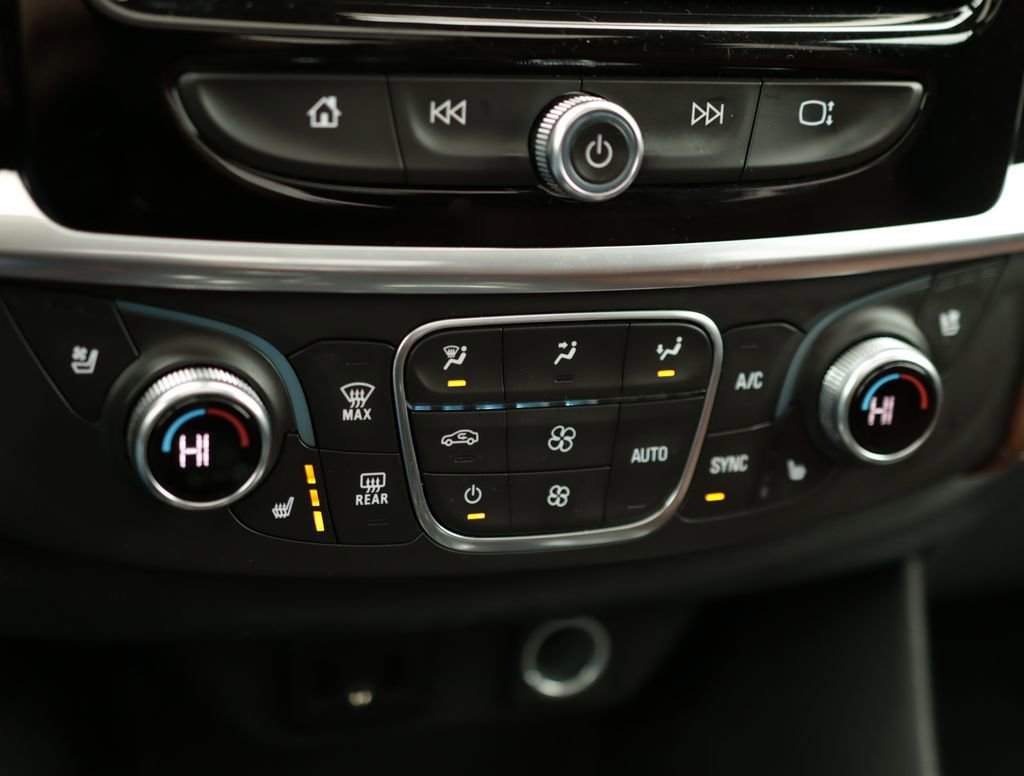 Used 2019 Chevrolet Traverse High Country image 16
