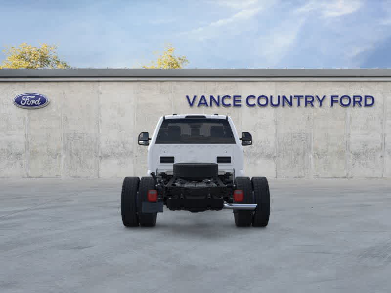 New 2025 Ford F550 4x4 Regular Cab Super Duty w/ XL Chrome Package image 5