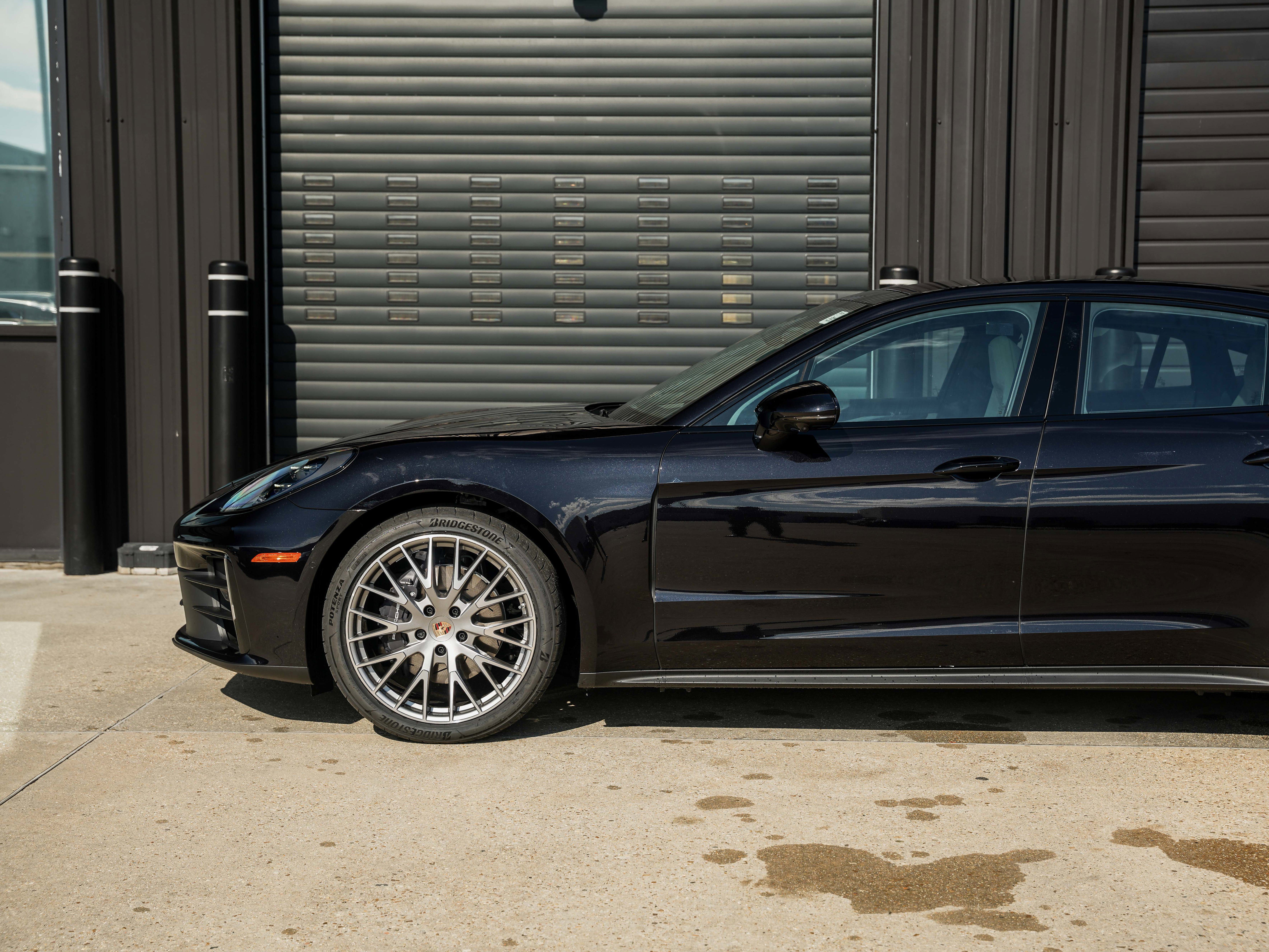 New 2026 Porsche Panamera 4 image 11